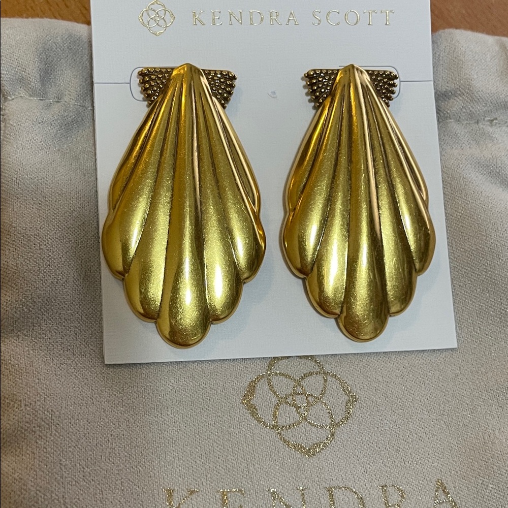 Kendra Scott Alexa Vintage Gold Metal Statement Earrings NWT
